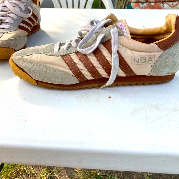 Vintage 1970s Kinney Sneakers NBA Shoes RARE! main image 4